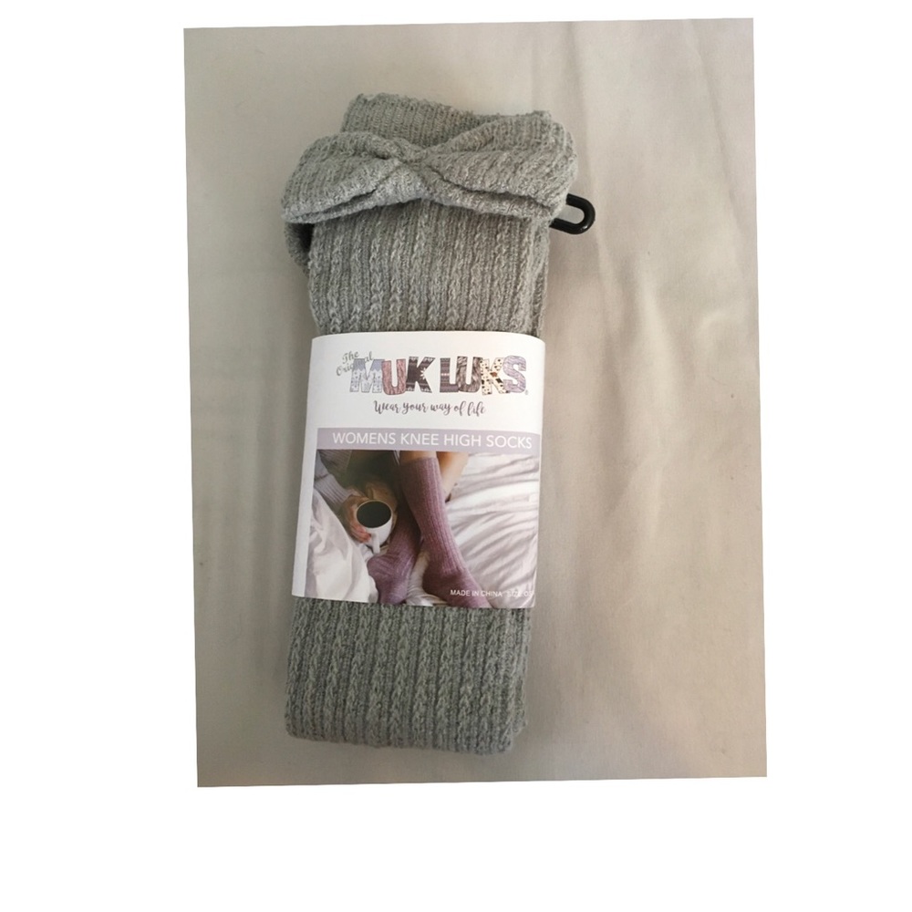 Muk Luks Grey Neutral Bow Knee High Socks NWT